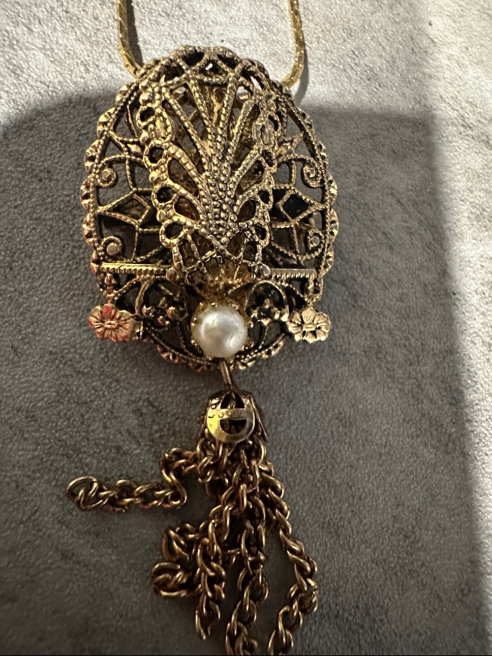 Gold Filigree Pendant Necklace with Pearl Accent - Women's Jewelry